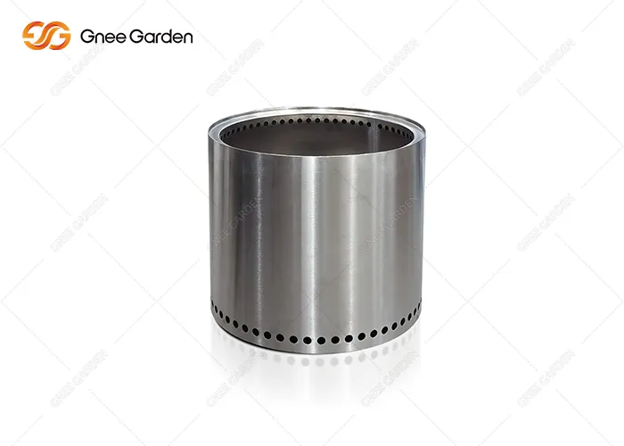 Decoratieve metalen vuurplaats