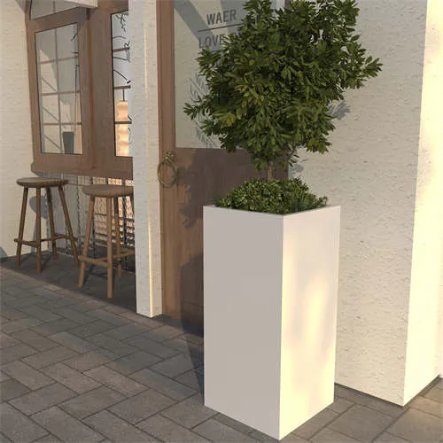 Witte lange plantenbak decoratief op maat gemaakt